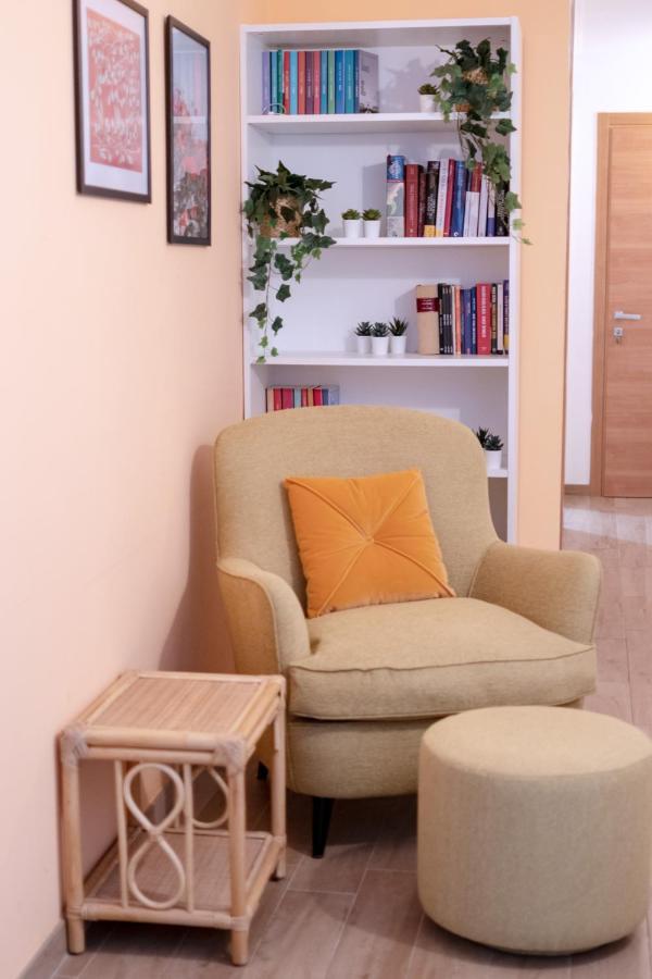 Retro Guest House โรม ภายนอก รูปภาพ