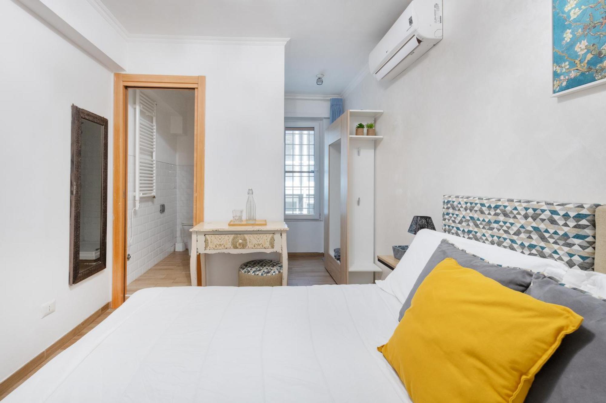 Retro Guest House โรม ภายนอก รูปภาพ